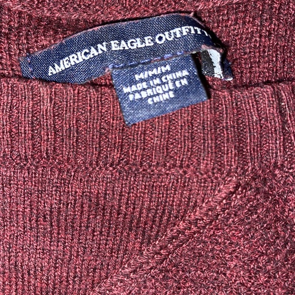 american eagle sweater - Picture 3 of 3